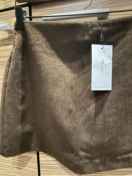 Спідниця міні Stradivarius