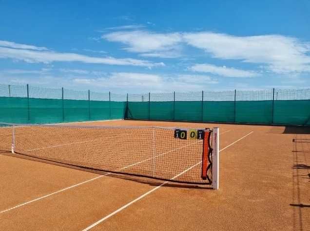 Mączka ceglana - nawierzchnia sportowa (korty, boiska, podłoża)