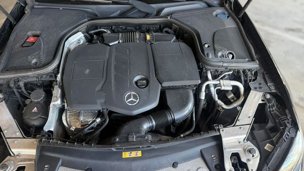 Mercedes-Benz E 220 d 4Matic 9G-TRONIC Avantgarde