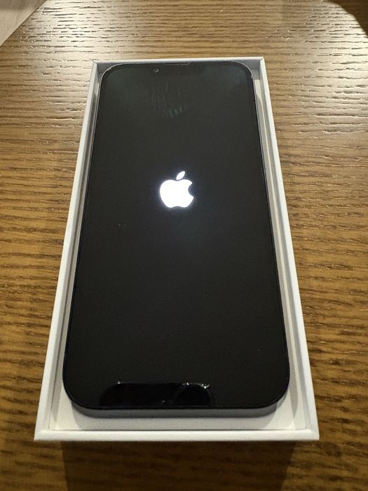 iPhone 13 – 128GB – Midnight (impecável)