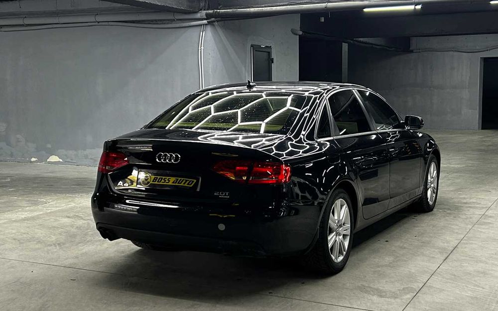 Audi A4 2011