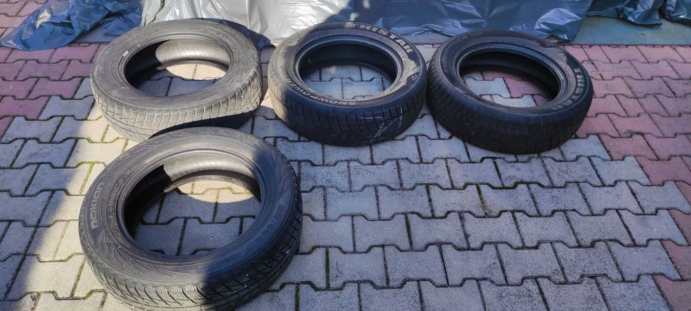 Komplet opon zimowych 215/65 r17