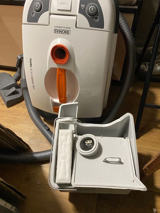 Миючий пилосмок Thomas TWIN AQUAWASH PET