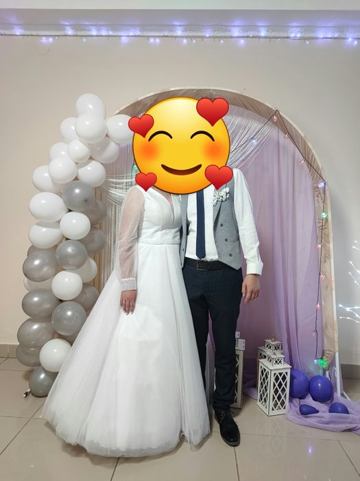 Продам весільню сукню