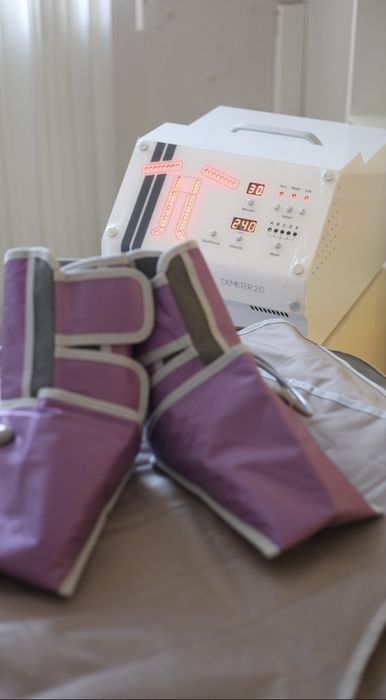 Пресотерапія апарат  масаж лімфодренаж