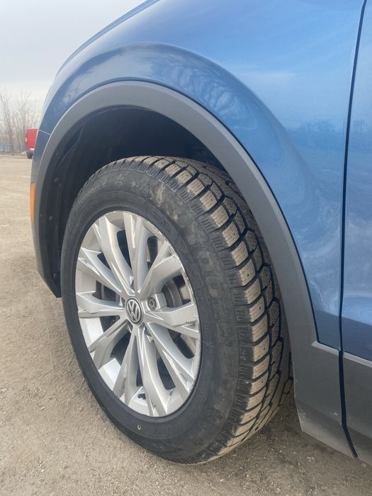 Продам Volkswagen Tiguan 2.0 Бенз