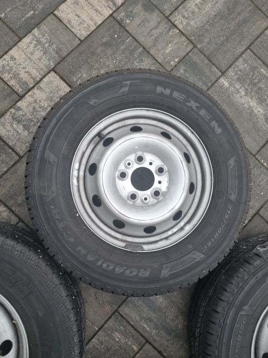 Komplet ķół Fiat Ducato Citroen Jumper Peugeot Boxer 15" felgi opony