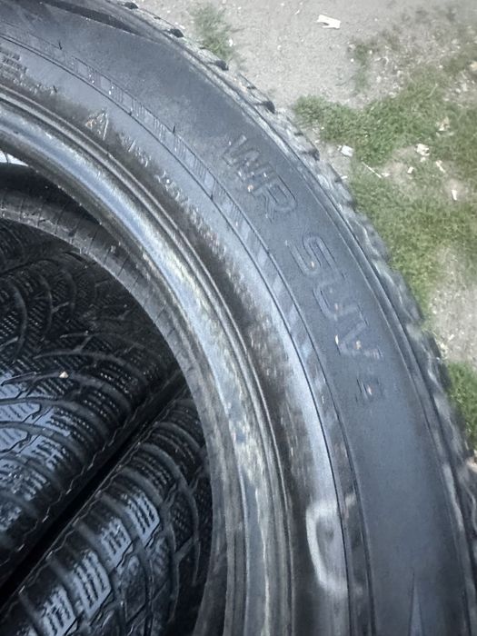 Шини зима 225/55 R18 Nokian резина комплект