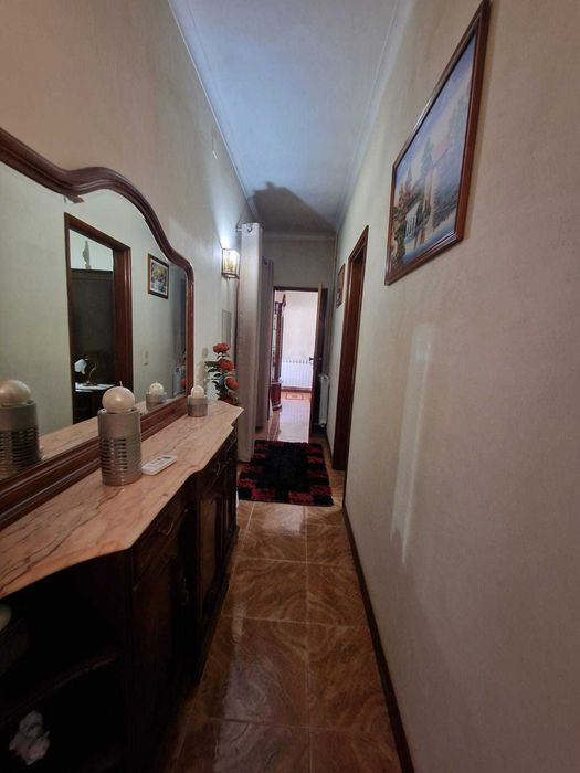 Moradia T3 para arrendar - Moure/Barcelos