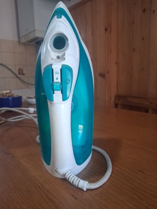 Праска PHILIPS 2100 W