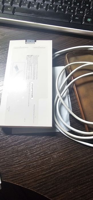 Телефон  Huawei P20 Pro