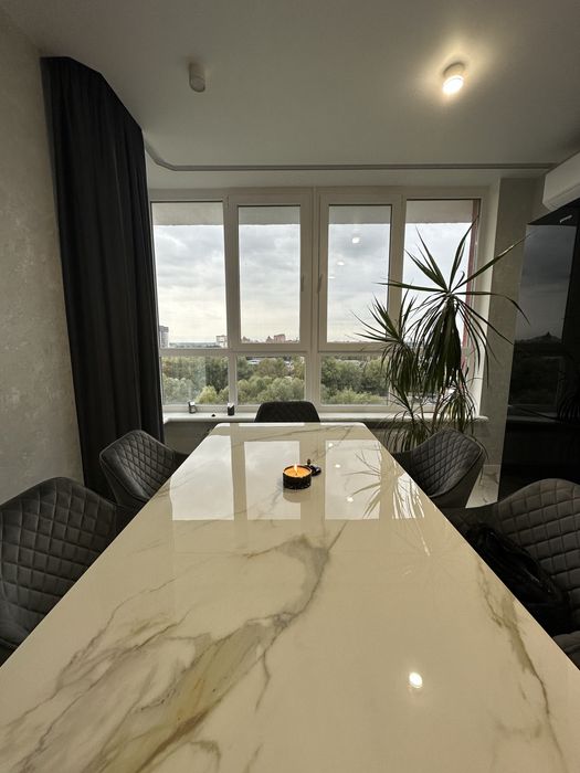 Продам двокімнатну квартиру з ремонтом!!!Чабани. Вул. Машинобудівників