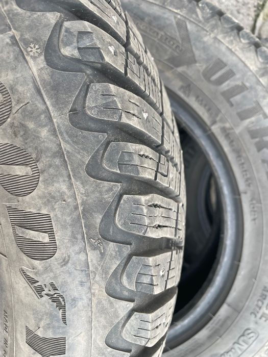 Резина Goodyear зима 225/65 r17