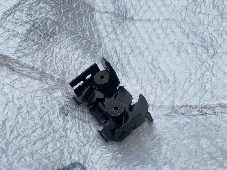 Замок капота Mercedes W205 W213 X253 W166 W212 W204 C292 Замки панелі