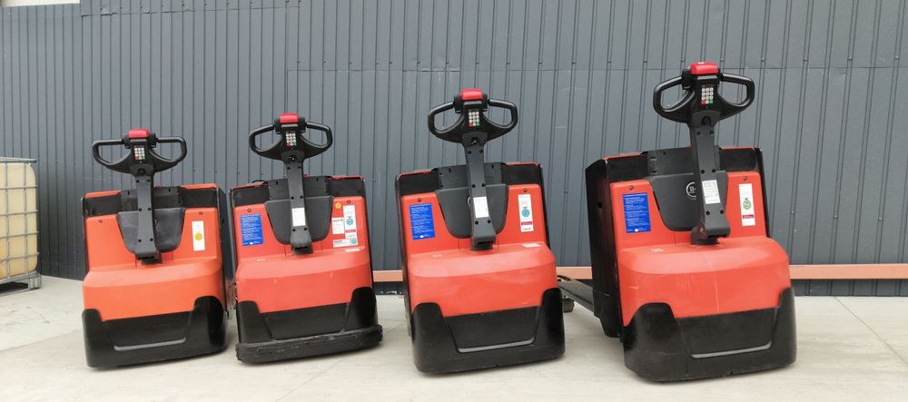 електричний візок Jungheinrich EJE 116 та  toyota  BT 160