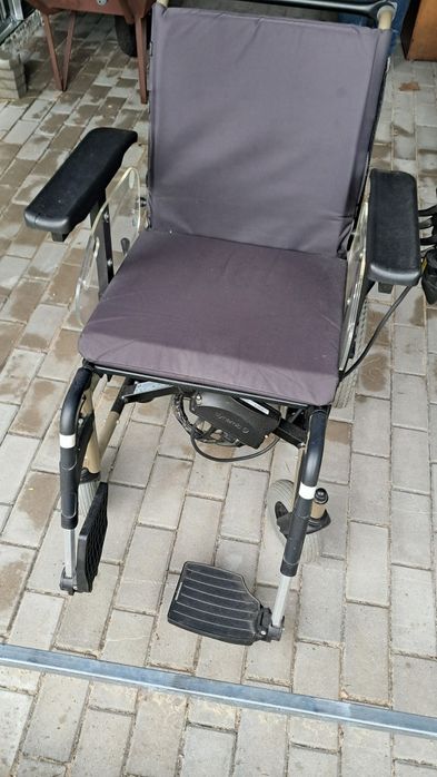 Wòzek inwalidzki