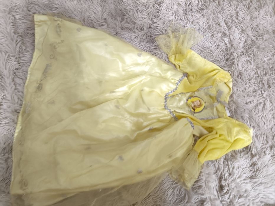 Sukienka strój przebranie na bal księżniczka Disney Bella 110 116