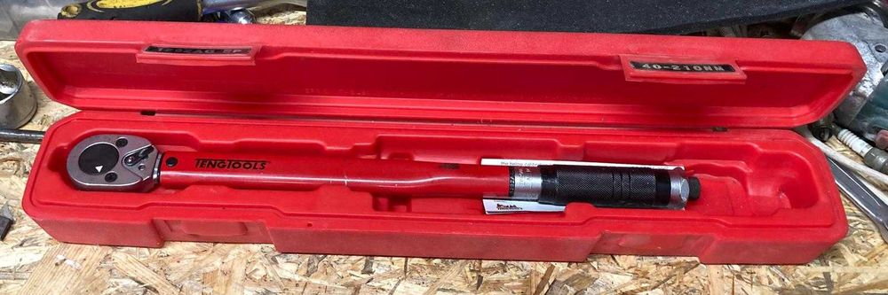 Klucz dynamometryczny Teng Tools 40-210 Nm