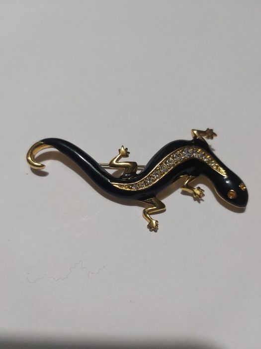 Vintage broszka z czasów P