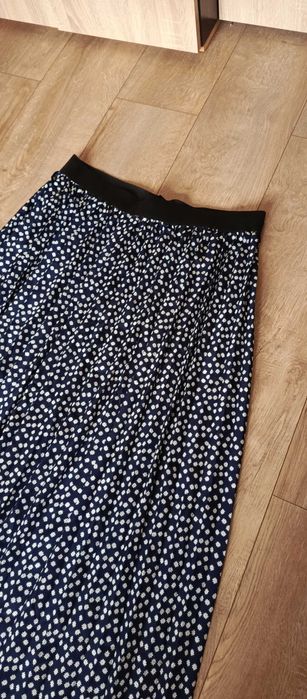 Spódnica 44/46 2xl maxi dla wysokiej plisy granatowa