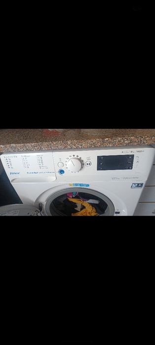 Máquina lavar Indesit innex 8kg