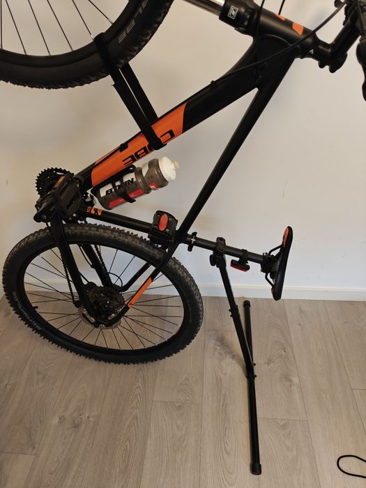 Suporte vertical de bicicleta