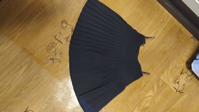 Костюм школьный на девочку