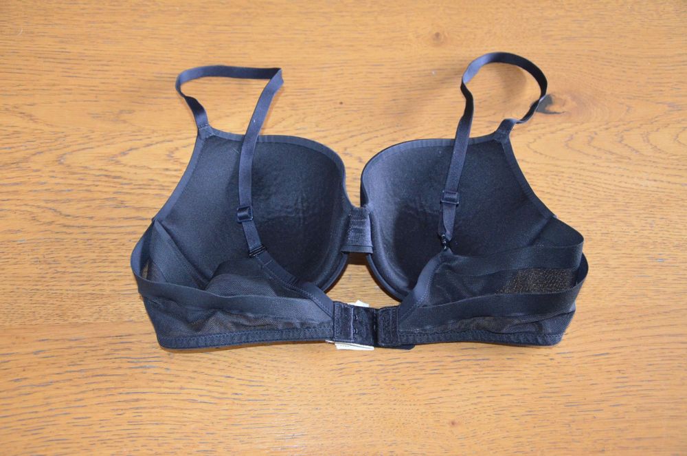 stanik. biustonosz calvin klein 75B