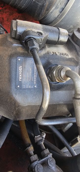 JCB 8052 Mini Swing Loader, 5.2 Tons, 200464740462977665121