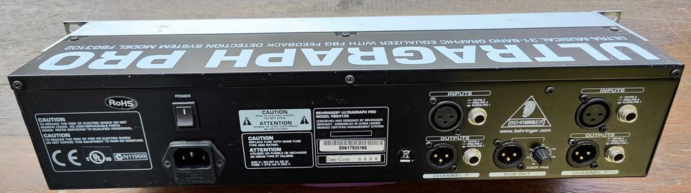 Som profissional, Ultragraph Pro 31-Band Behringer