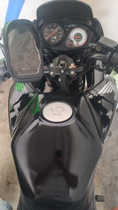 Vendo mota Honda CBF 125 de 2013