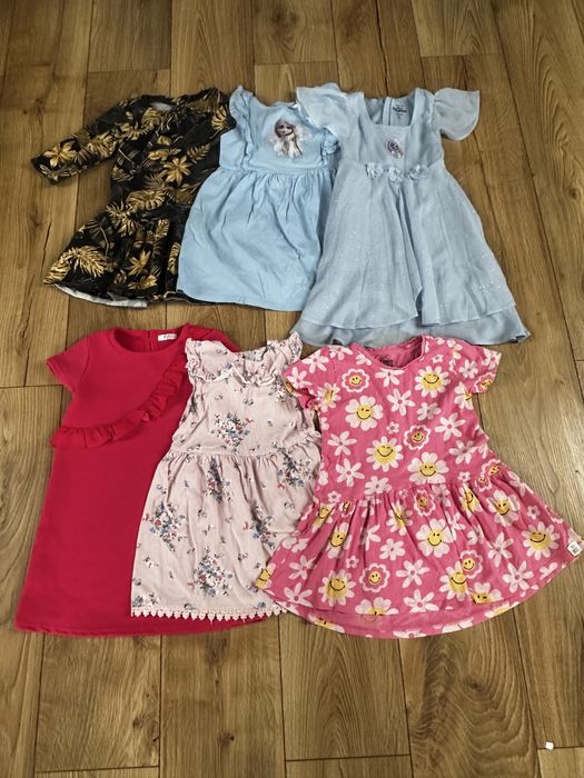 Paka ubrań dla dzieczynki rozmiar 110