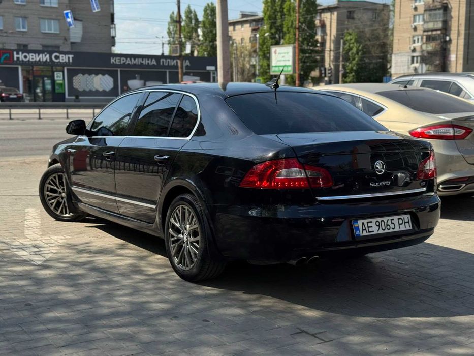 Skoda Superb 2009р 2,0 Дизель! Автомат! Обмін! Розстрочка!