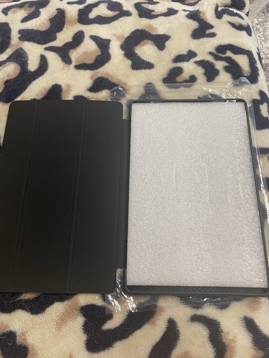 Чохол на планшет lenovo tab10m