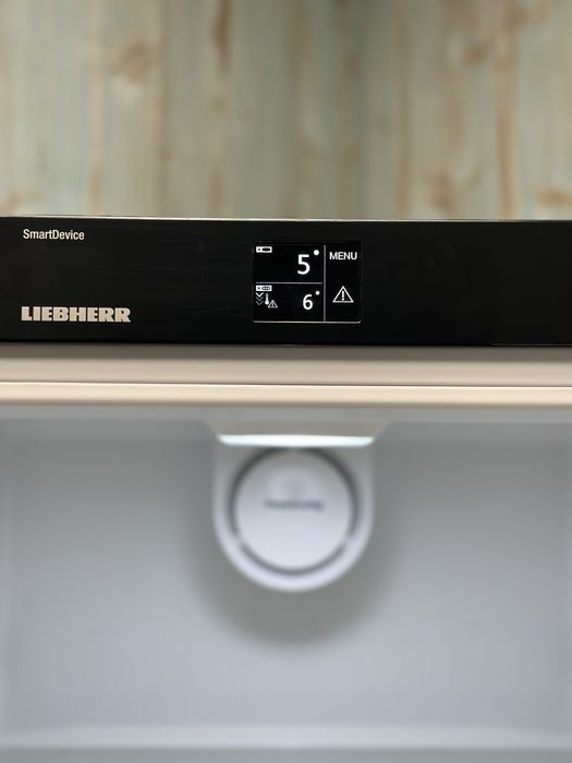 Холодильник Liebherr CNbs 3915 | графит | NoFrost | сенсор |