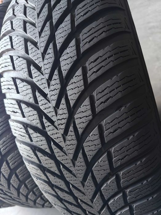 Шини 25року Nokian r17 215/65 103Н XL Фінські продаються комплект