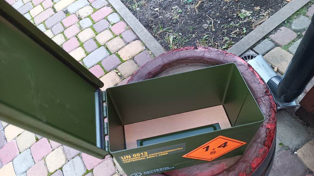 Металевий ящик, цинк