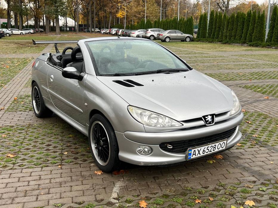 Peugeot 206 CC 2.0 бензин