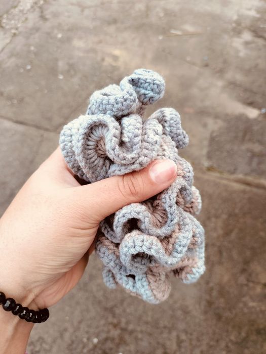 Scrunchie / elástico em crochê