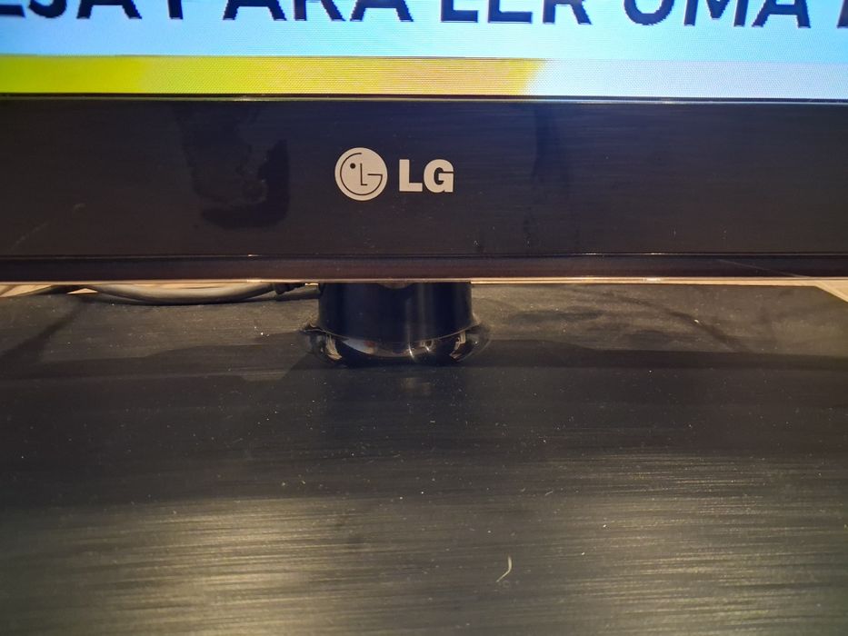 TV LG [vêr descrição]