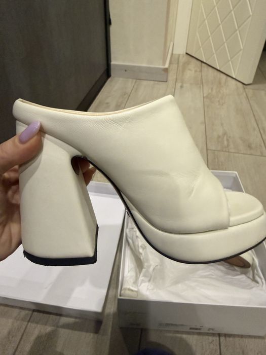 Мюлі жіночі Proenza Schouler Forma молочні 36р