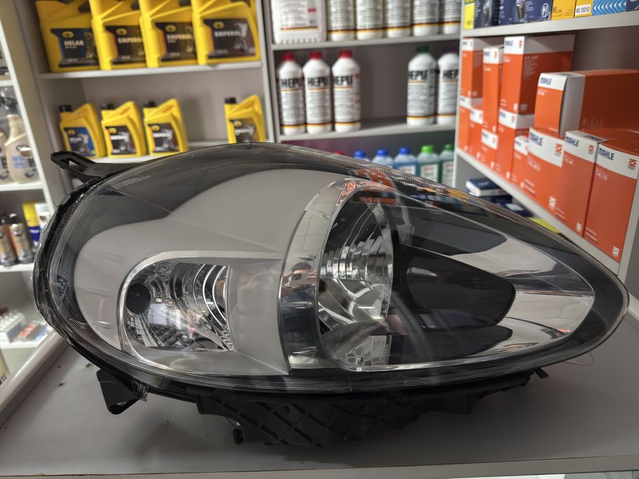 Фара передня права 2012261052