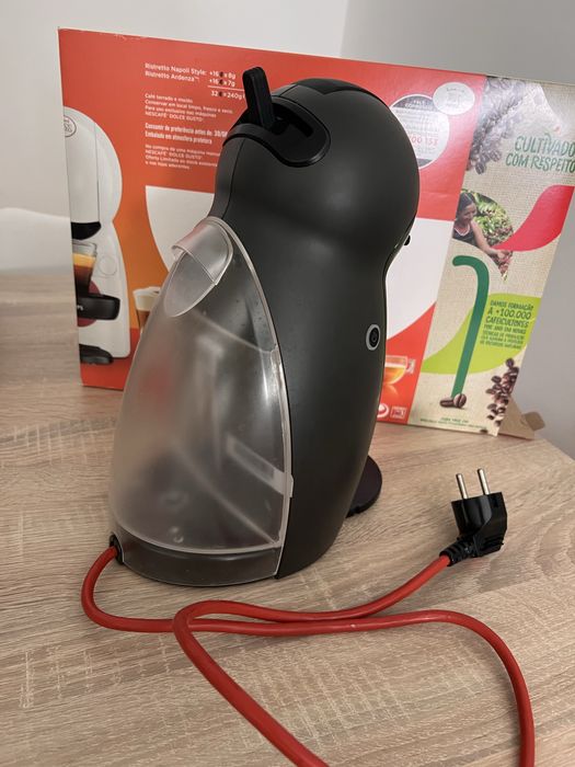Máquina de Café/ Bebidas Dolce Gusto®