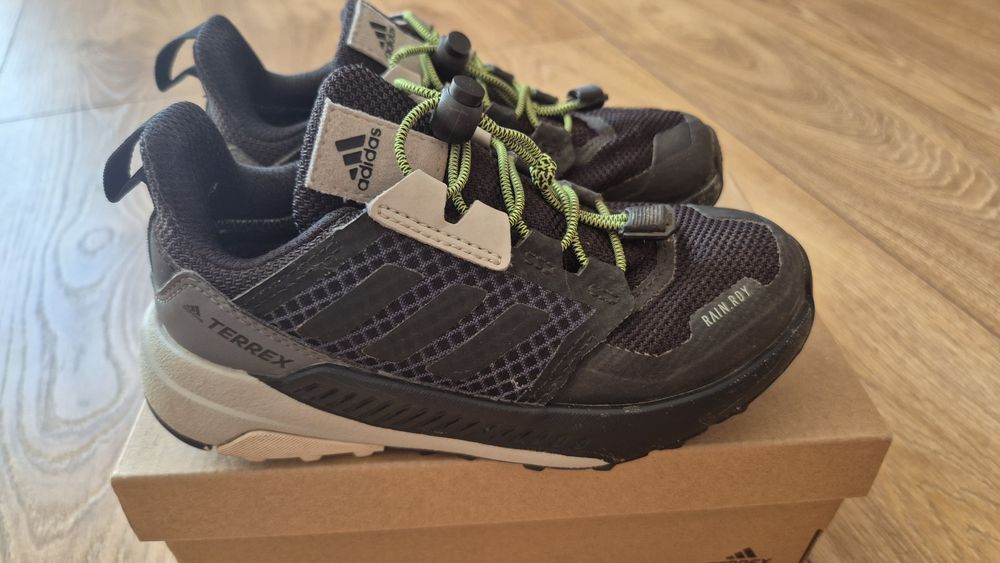 Buty Adidas Terrex rozm. 29