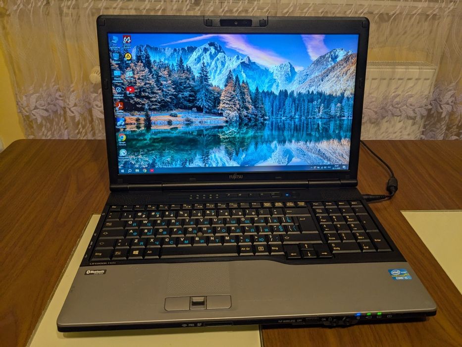 Ноутбук Fujitsu E782 Core i5, SSD