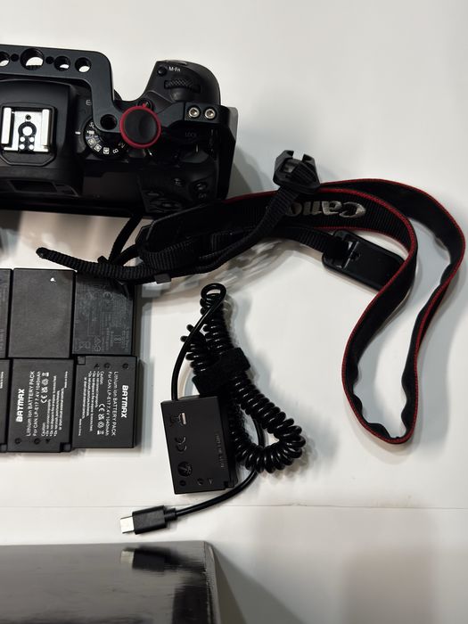 Vendo Canon RP + lente 50mm f1.8