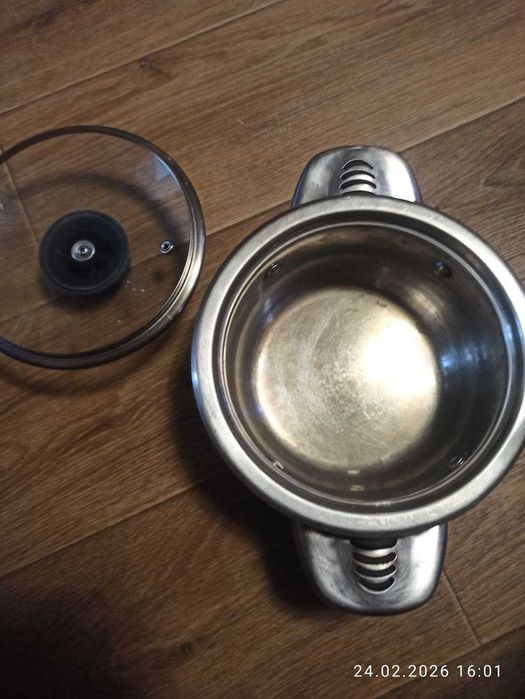 сковородки и кастрюли алюминиевые и нержавеющие