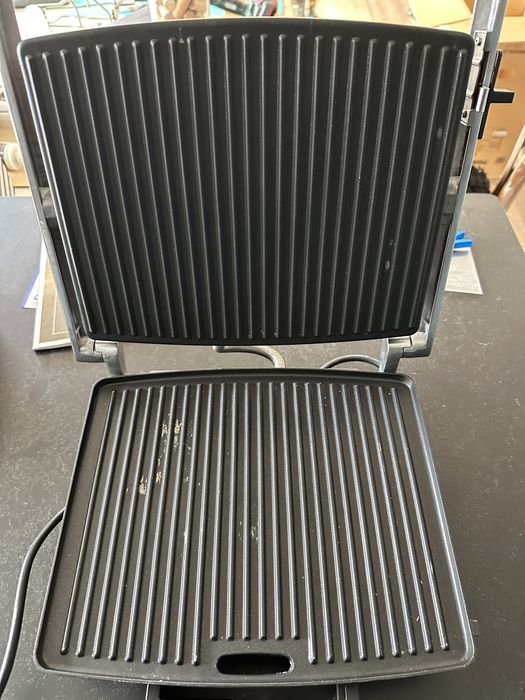 Toastadeira/ grelhador Tarrington House