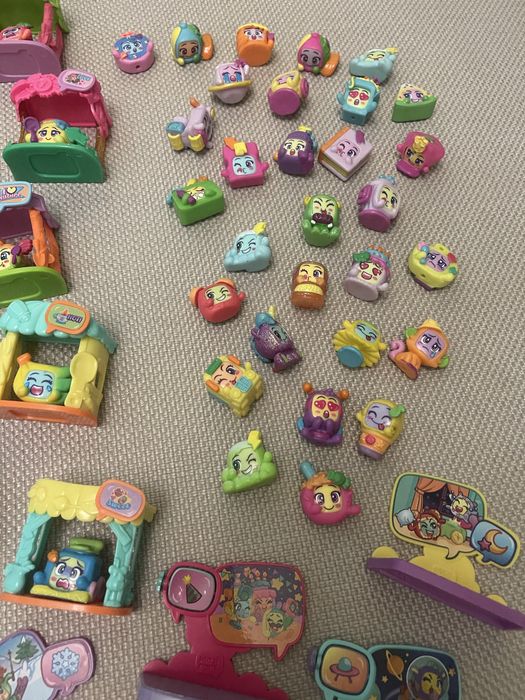 Ігровий набір Moji Pops, будиночок, купа різних Moji Pops, одним лотом