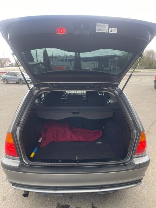 Продам BMW 3 2.0